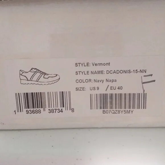 NIB Navy Napa Leather Men's Casual Shoe Sneaker 9 MSRP $120