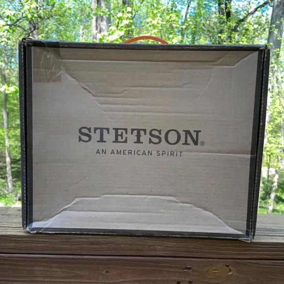 NIB NWOT Stetson Handcrafted Cowboy Boots, Wing &amp; Cross Overlay-Leather &amp; Python