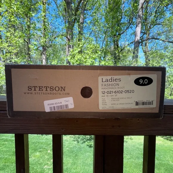 NIB NWOT Stetson Handcrafted Cowboy Boots, Wing &amp; Cross Overlay-Leather &amp; Python