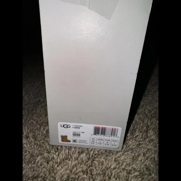 NIB UGG Baby Caden Boots Chestnut Brown 2/3 (6-12M)
