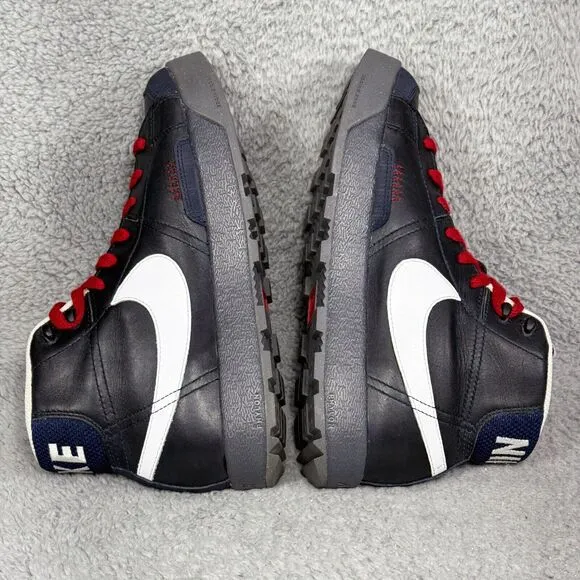 Nike ACG USA Womens Size 10 Sneaker Boots Blue Black Leather
