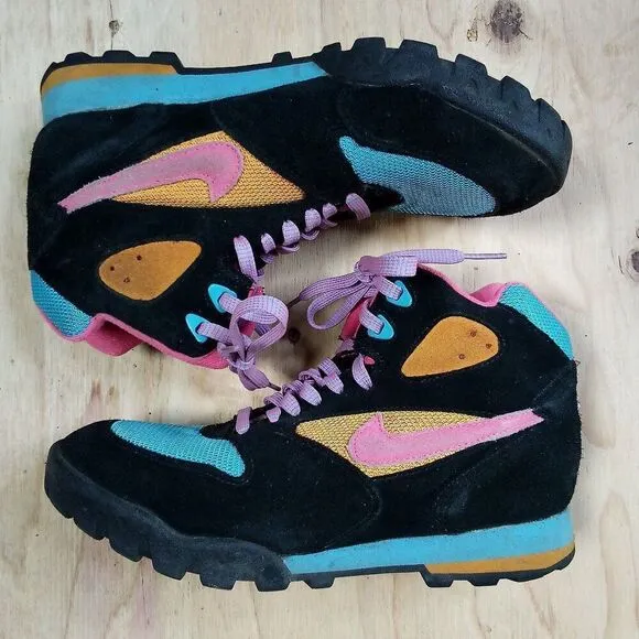 Nike ACG Caldera Neon Color Block Hiking Boots Shoes