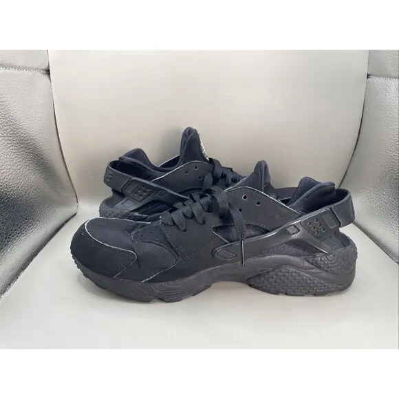 Nike Air Huarache Low Top Mens 8 Triple Black 318429-003 Athletic Gym Training