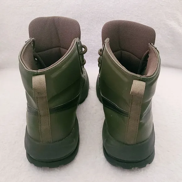 Nike Air Max Goaterra 2.0 GS Boots Green Black DC9515 300 - SIZE 7Y = 8.5 WOMENS