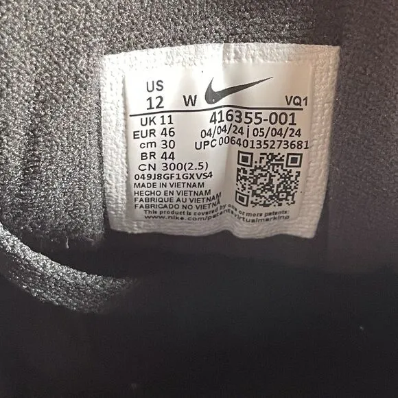 Nike Air Monarch IV Men’s 12 W Triple Black Athletic Shoes Casual Sneakers EUC