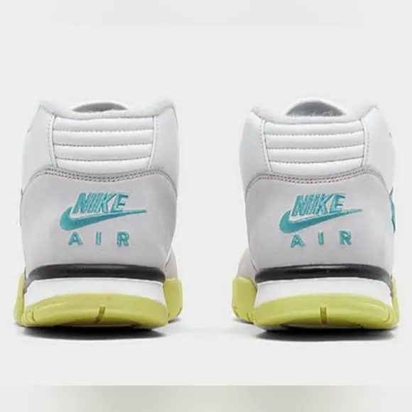 NIKE AIR TRAINER 1 CASUAL SHOE Men's size 11.5
