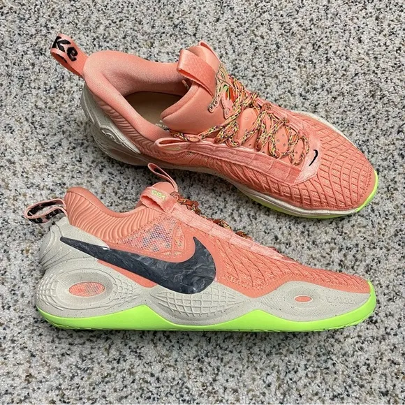 Nike Cosmic Unity Apicot Agate Mens 8 Sneakers Shoes NWOT Orange Green Casual