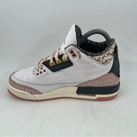 Nike Girl’s Air Jordan 3 Retro- Size 4Y -White Sail Pink Athletic Sneakers Shoes