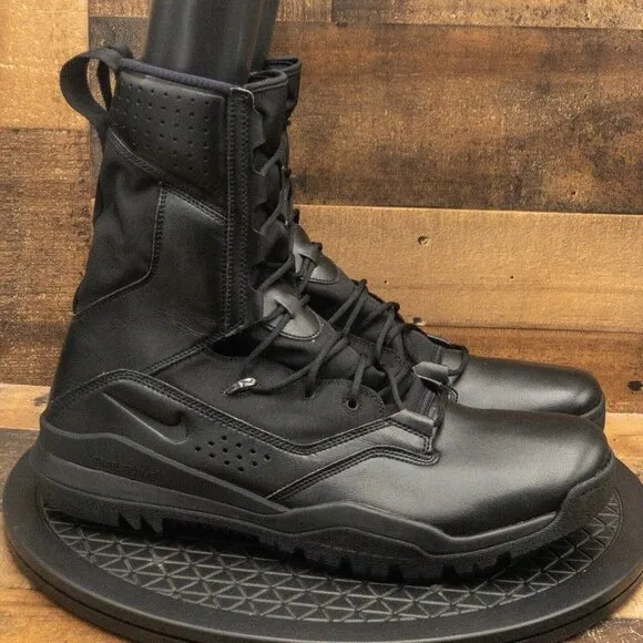 NIKE SFB FIELD 2 TACTICAL 8” COMBAT MENS  SHOES BLACK LEATHER BOOTS SIZE 15