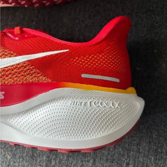 NIKE X NFL AIR ZOOM PEGASUS 41 “KANSAS CITY CHIEFS” SIZE 11.5