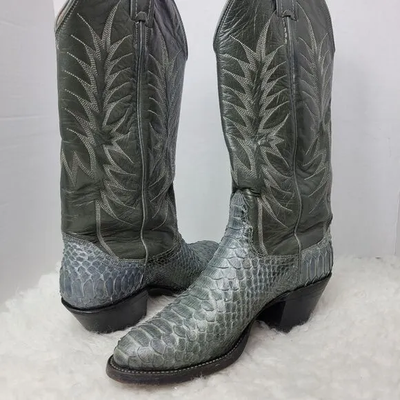 Nocona Vintage Boots Women’s Size 6.5 Gray Snake Print Western Cowboy Shoes