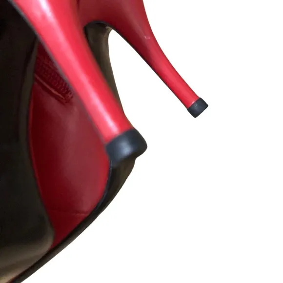 NWOT- ERMANNO SCERVINO WOMAN ANKLE BOOTS RED SIZE 6.5 SOFT LEATHER