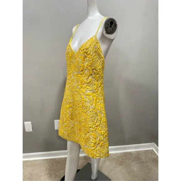 NWT Alice   Olivia Tayla Structured Jacquard Mini Dress Gold Size 10 $295