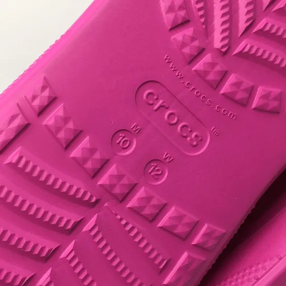 NWT Crocs Classic Crush Rain Boots Shoes Pink men’s 10 women’s 12