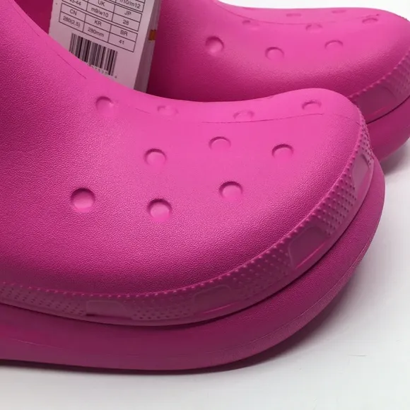 NWT Crocs Classic Crush Rain Boots Shoes Pink men’s 10 women’s 12