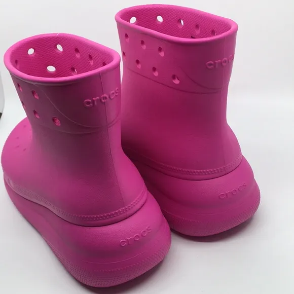 NWT Crocs Classic Crush Rain Boots Shoes Pink men’s 10 women’s 12