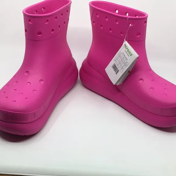 NWT Crocs Classic Crush Rain Boots Shoes Pink men’s 10 women’s 12