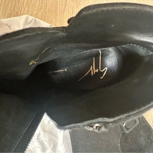 NWT Giuseppe Zanotti Pointy Suede Black Ankle Boots Shoes