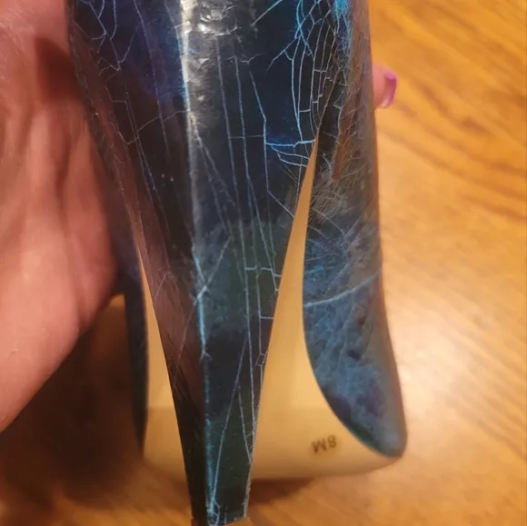 NWT INC Blue Green Genuine Cracked Leather Heels Shoes Stilletos Size 8