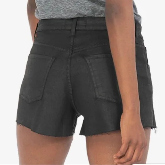 NWT Kut from the Kloth JANE FAUX LEATHER HIGH RISE SHORT(BLACK)