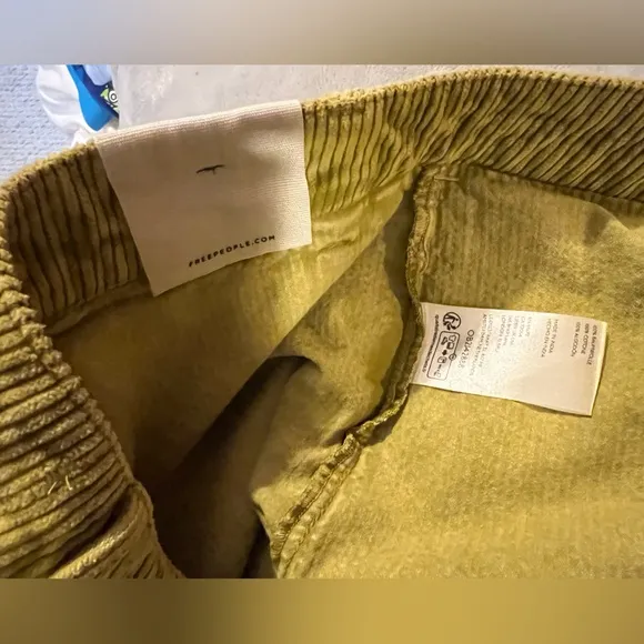 NWT We The Free Gala-Vanting Cord Low Rise Mini Skort Yellow Green Size 30