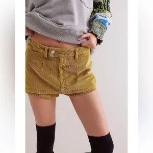 NWT We The Free Gala-Vanting Cord Low Rise Mini Skort Yellow Green Size 30