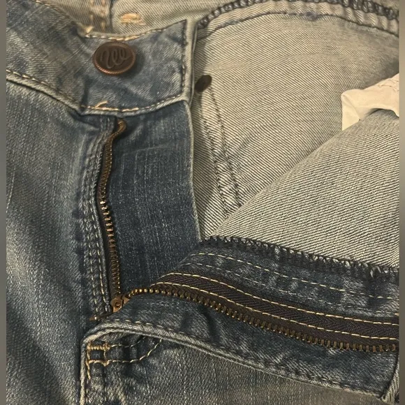 NWT WRANGLER Retro Sadie Low-rise Size 17x34