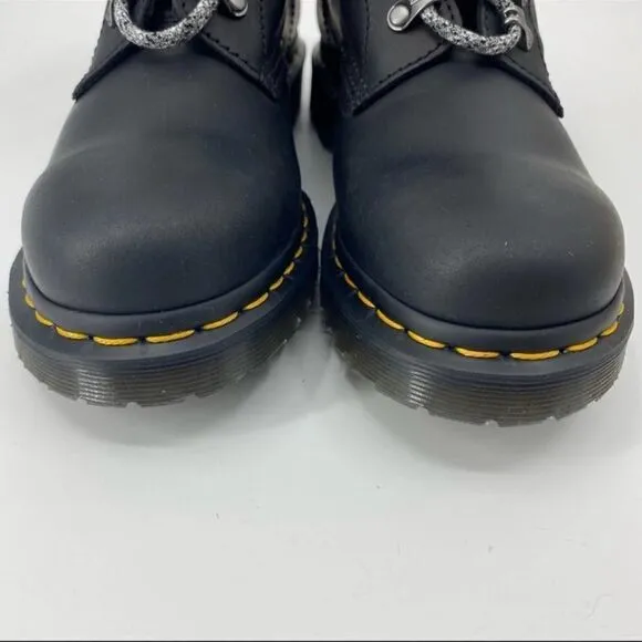 NWT DR Martens 1460 Serena boots 8