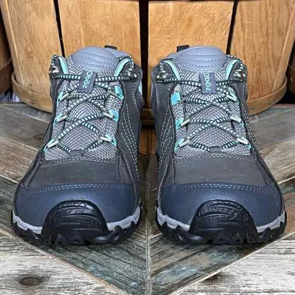 Oboz Sapphire Low Gray Nubuck Green B-Dry Waterproof Hiking Shoes Womens Size 8