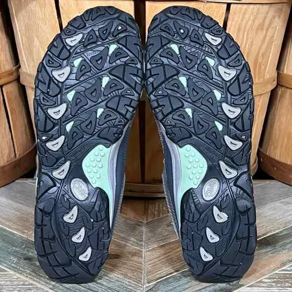 Oboz Sapphire Low Gray Nubuck Green B-Dry Waterproof Hiking Shoes Womens Size 8