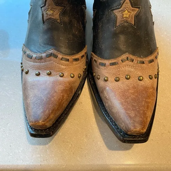 Old Gringo Black/Brown Boots w/Stars