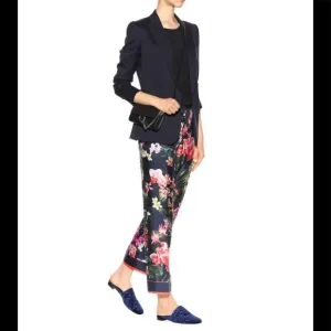 Omg sooo cute Stuart Weitzman shoes