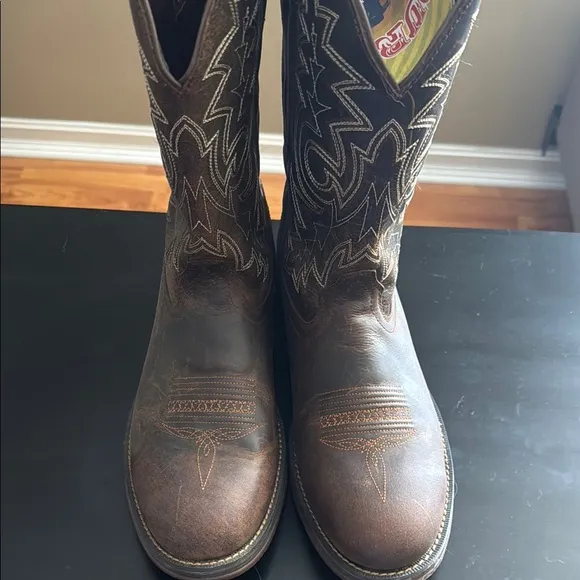 ‼️ONE DAY SALE‼️ Durango Brown Western Boots