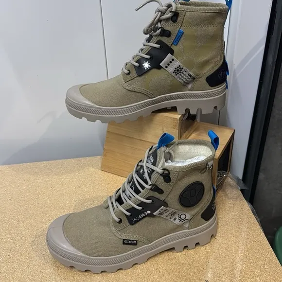 Palladium Pampa Witch Queen Boots (S3)