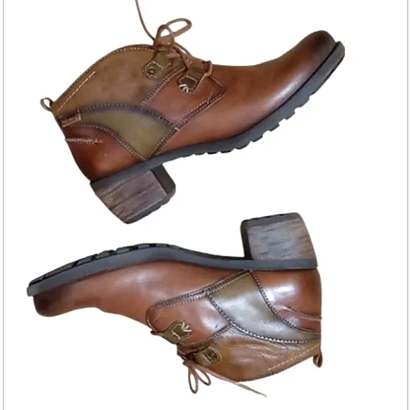 PIKOLINOS Ankle Boots in Cuero Leather Lace Up Block Heel Round Toe