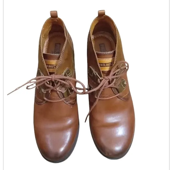 PIKOLINOS Ankle Boots in Cuero Leather Lace Up Block Heel Round Toe