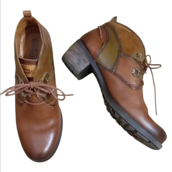 PIKOLINOS Ankle Boots in Cuero Leather Lace Up Block Heel Round Toe