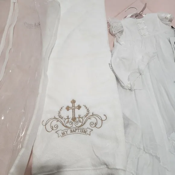 Pippa &amp; Julie Christianity dress