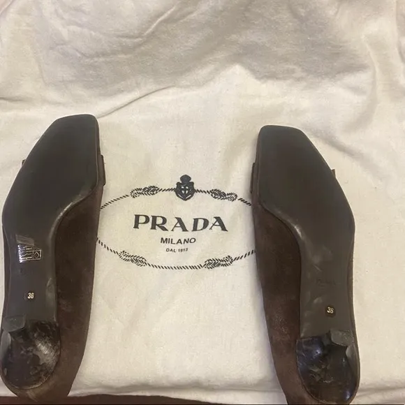 Prada suede adorable loafers small heel