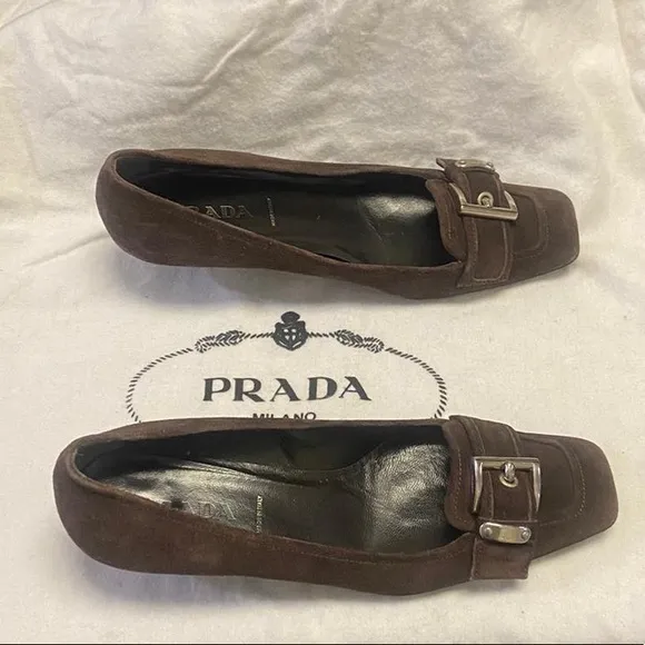 Prada suede adorable loafers small heel