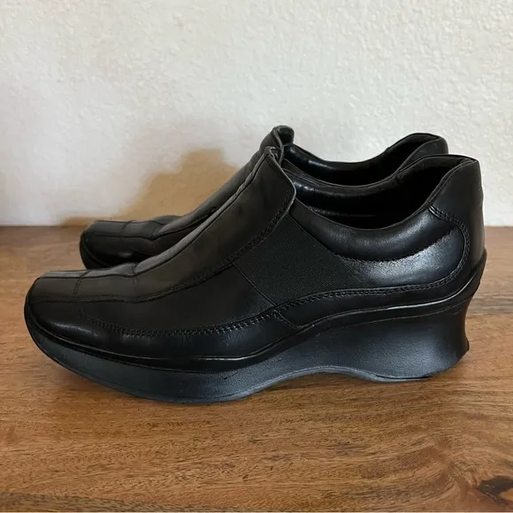Prada Vintage 90’s Black leather boots Avantgarde Style Affliction Size 6