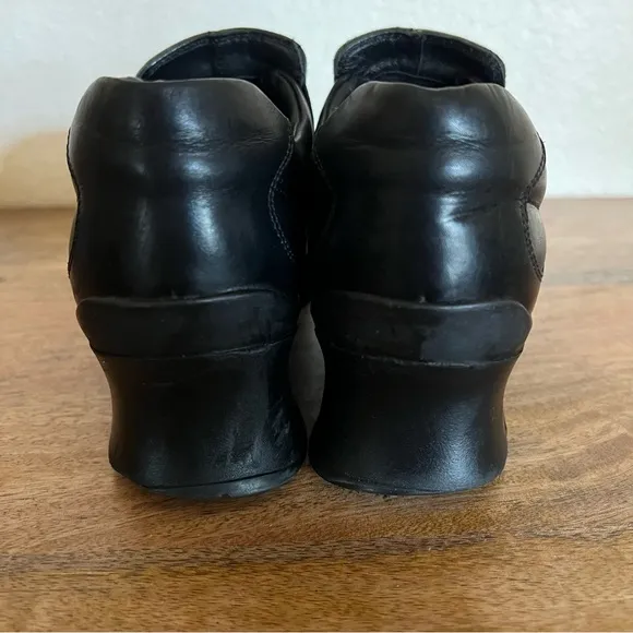 Prada Vintage 90’s Black leather boots Avantgarde Style Affliction Size 6