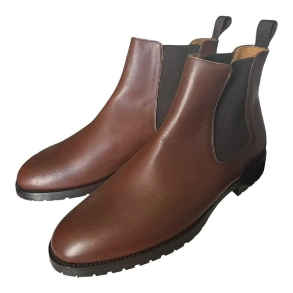 Qüero handmade Spanish Chelsea leather brown boots size 9