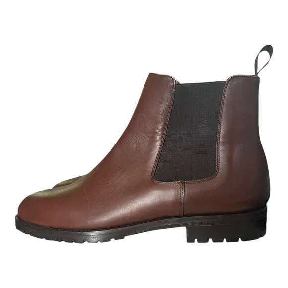 Qüero handmade Spanish Chelsea leather brown boots size 9