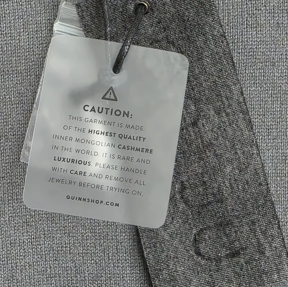 QUINN NWT 100% Mongolian Cashmere Men's Gray Hooded Sweater, Size S