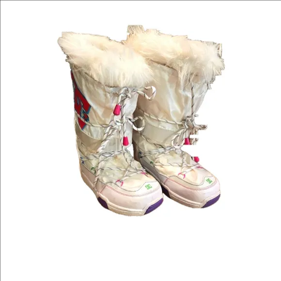 RARE! DC SHOES CHALET BOOT WOMEN'S WHITE/PINK WINTER BOOTS
