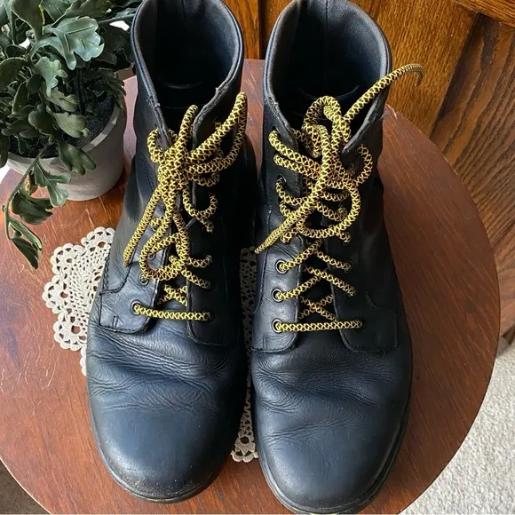 RARE Doc’s Dr. Martens Vintage Black Leather Boots with Yellow Laces EUC