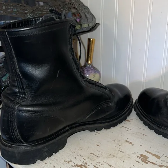 Red Wing 90s Steel toe zip up fire or combat boots size 11.5