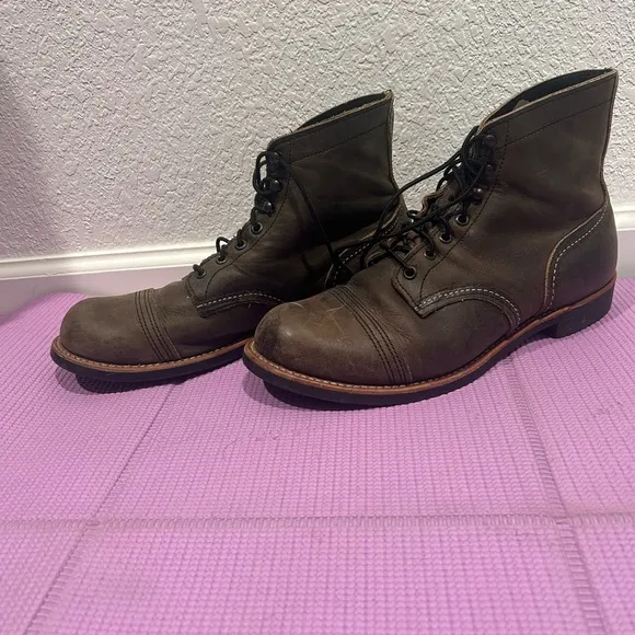 Red Wing Brown Leather Boots Classic Durable Design