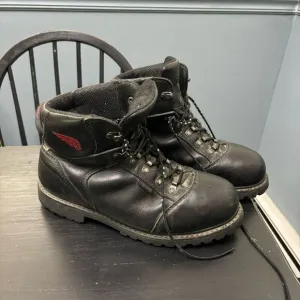 Red Wing Shoes Mens ASTM F 2413-05 MT/75 Metguard Steel Toe Boot Size 10.5 Mediu